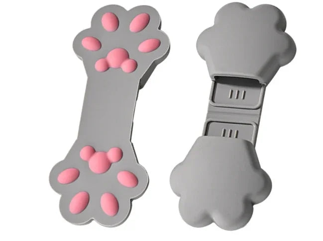 Paw-shaped kawaii snack clip for ABDL and DDLG cutecore homes