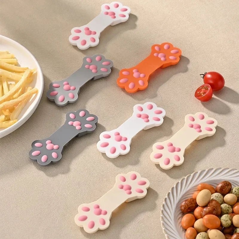 Adorable paw snack clip for DDLG snacktime and ABDL lifestyle