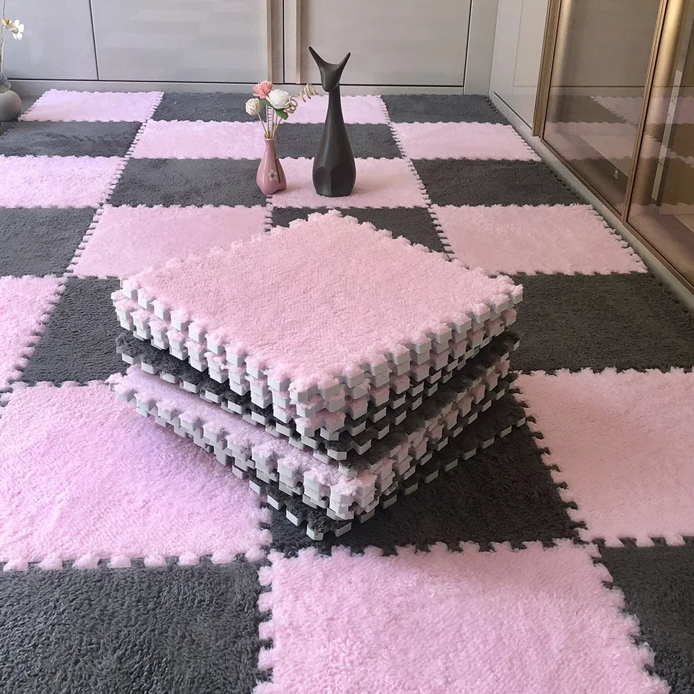 Gray and pink interlocking foam mat tiles, ideal for decorating DDLG or ABDL rooms with a comfy, safe floor