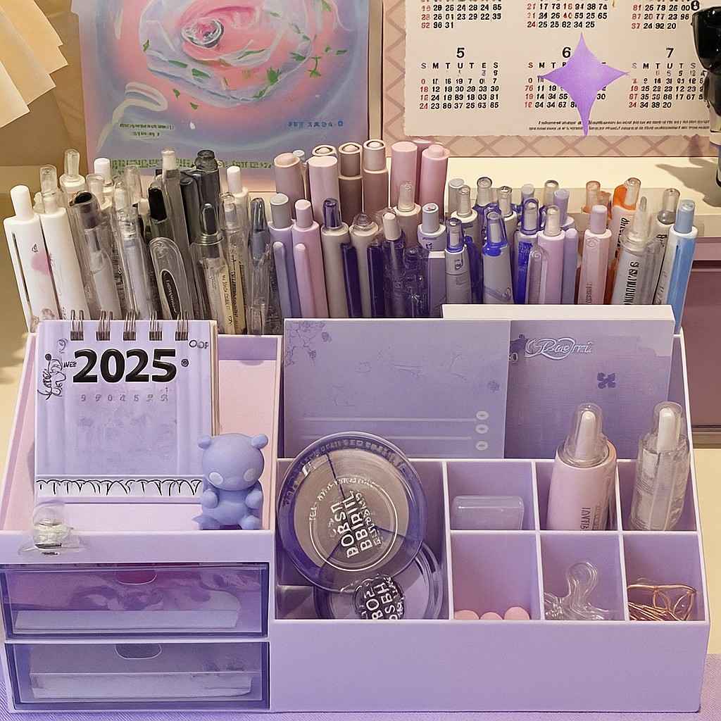 Kawaii pastel purple little space organizer for pens, makeup brushes, jewelry, charms, and cutecore desk accessories πΈπ