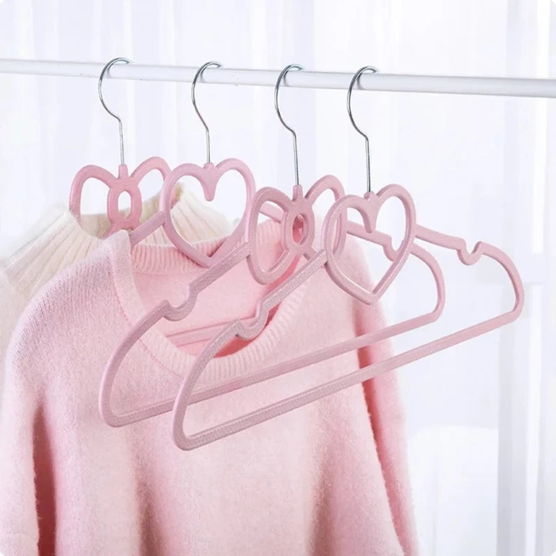 Love Loop closet hanger set with heart design for kawaii DDLG ABDL fashion lovers