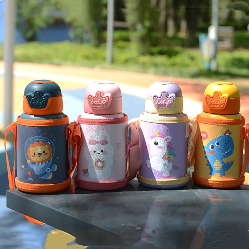 Compact Kawaii Thermos with bag for portable cuteness