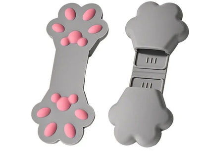 Paw-shaped kawaii snack clip for ABDL and DDLG cutecore homes