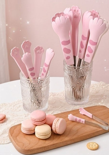Cute cat paw silicone kitchen tongs with playful pastel design, kawaii gift for cat lovers and baking fans