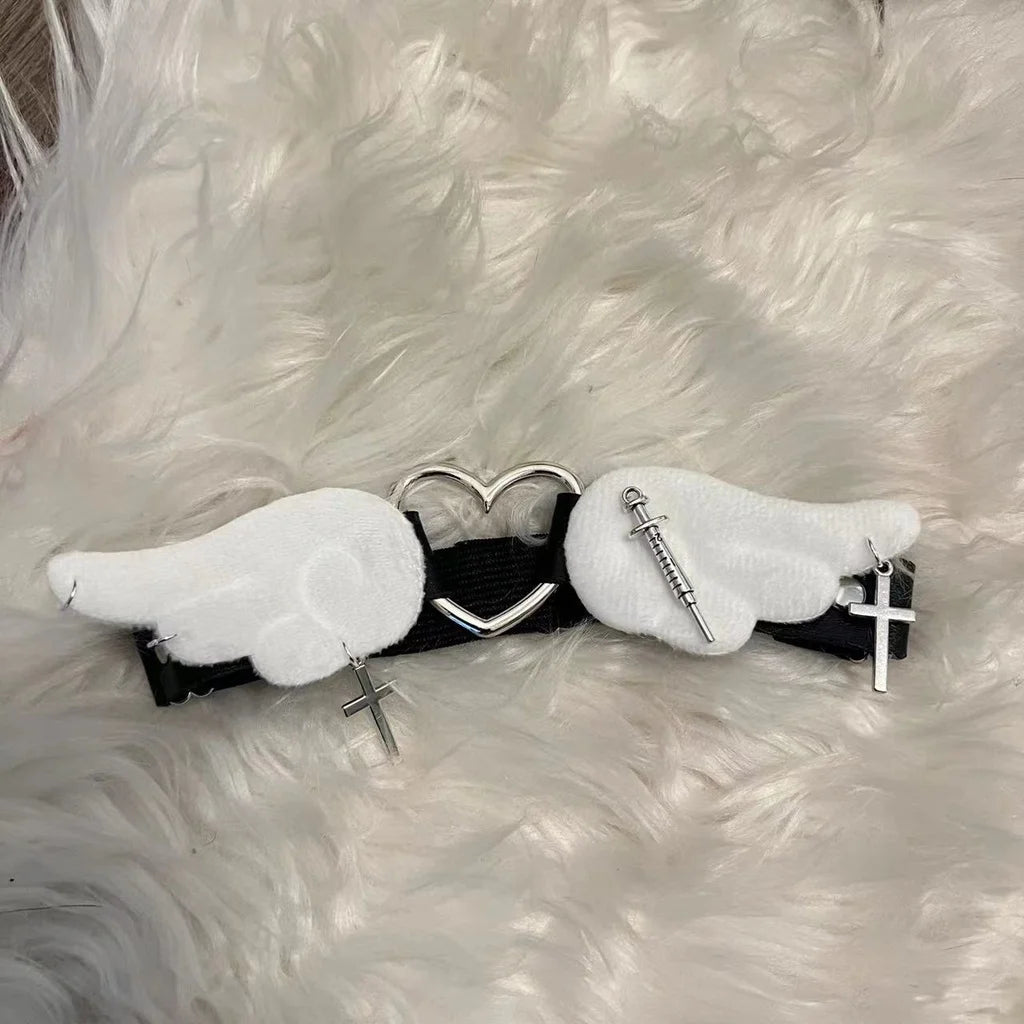 ddlg cosplay pastel garter with angel wings and heart-shaped metal centerpiece for soft baddie aesthetics