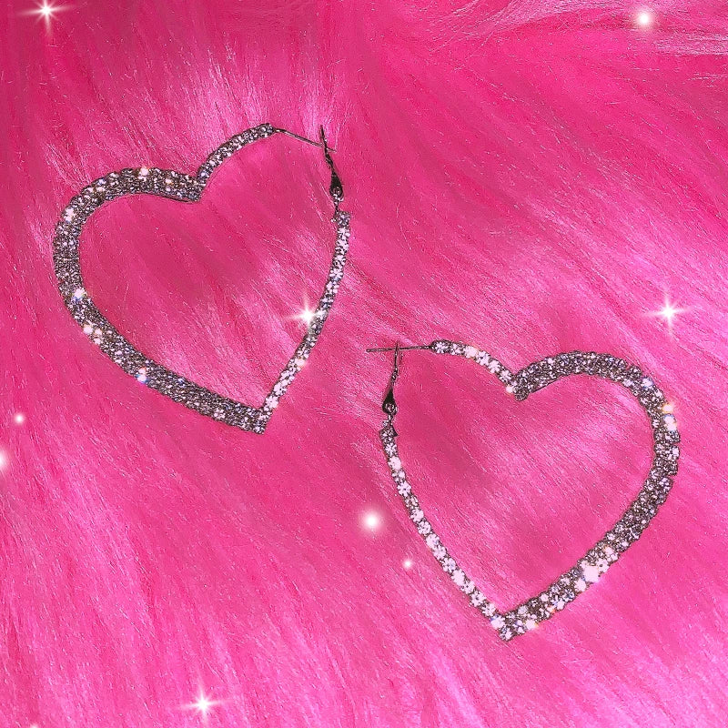 Sparkly Heart Earrings, kawaii cutecore DDLG accessory for flirty baddie outfits