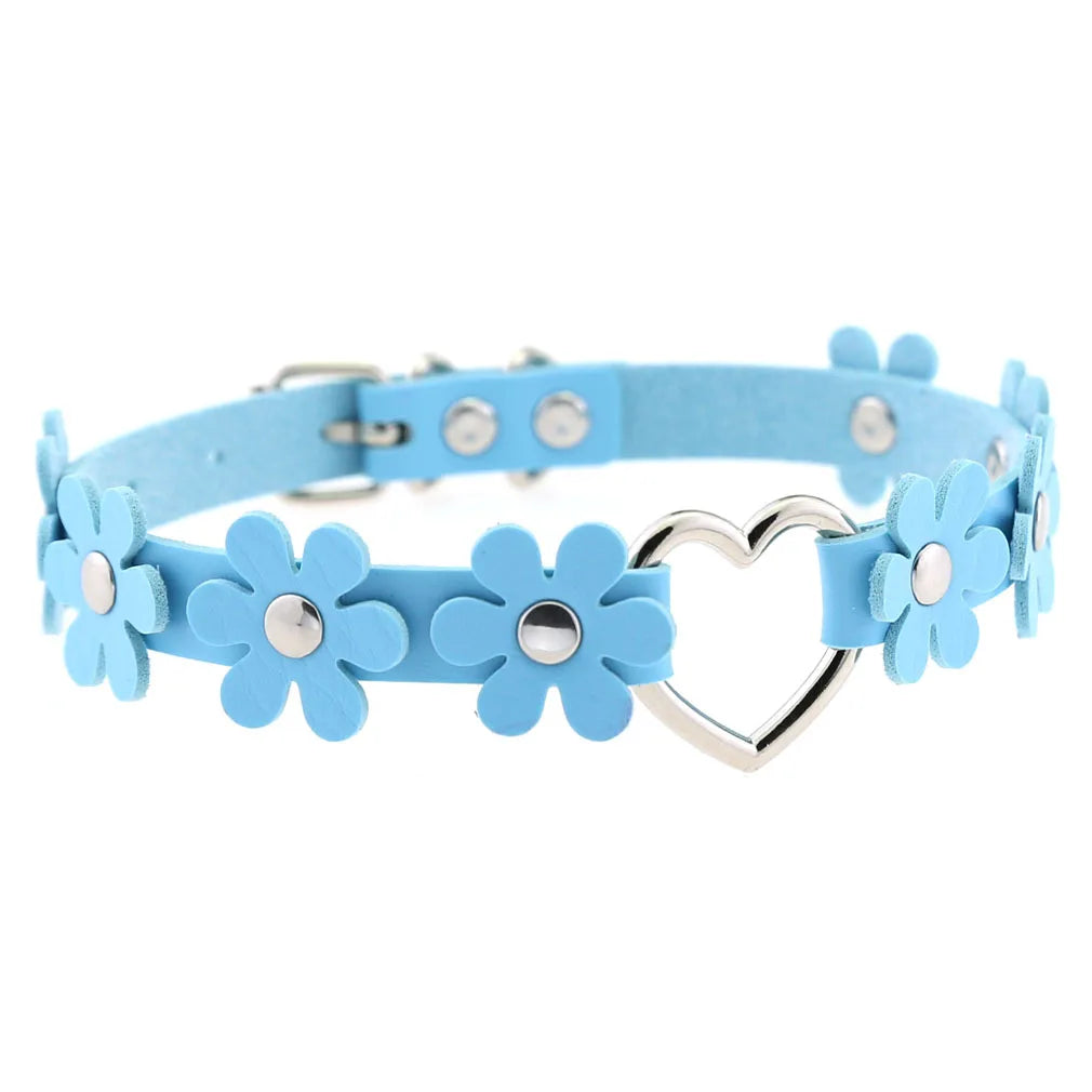 Snowy heart frosted blue choker, kawaii cutecore accessory