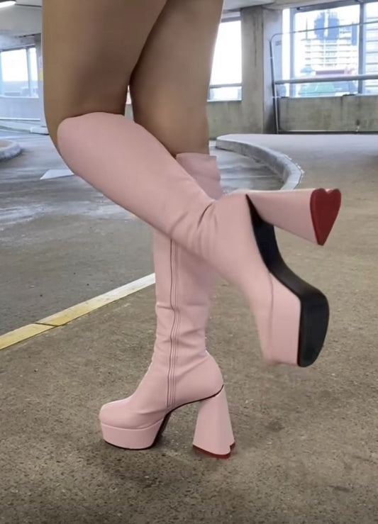 Heartquake high heel boots with heart-shaped heel and chunky red platform for DDLG kawaii fashion