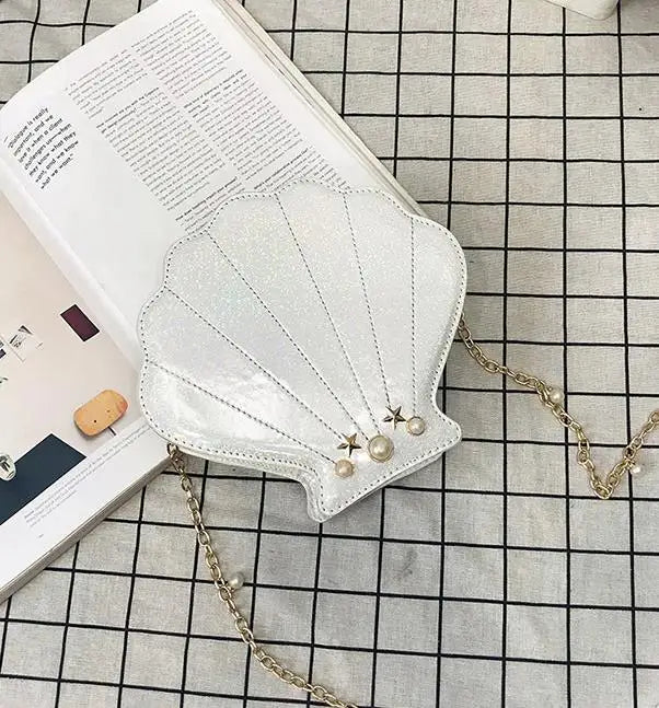 White iridescent seashell bag with mermaid shimmer, kawaii DDLG ABDL accessory for pastel princess baddie looks 🐚🤍