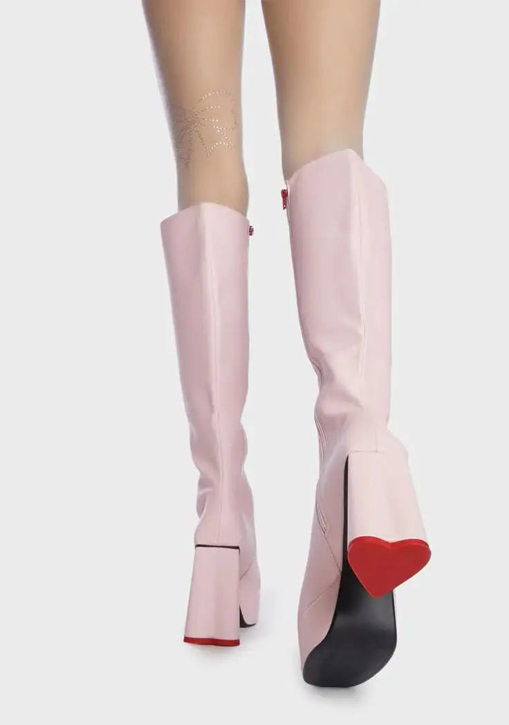 Kawaii Heartquake knee-high heels with bold platform and heart detail for cute fashion
