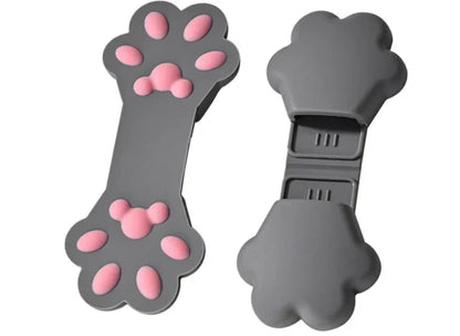 Cute kawaii paw snack clip accessory for ABDL and DDLG snack lovers