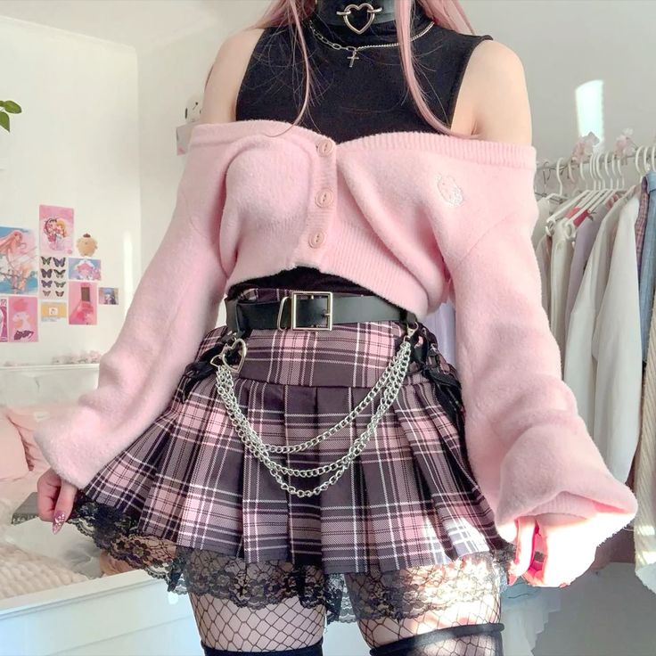 Lunar Veins pleated goth skirt, pastel pink DDLG egirl punk brat kawaii fashion