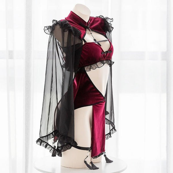 Queen of Black Hearts lingerie, DDLGirl dollcore, flirty occult spell, dark velvet red and black full set