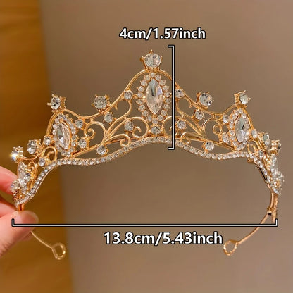 Gold princess crown hair clip for toddler girls – perfect for fairytale dress-up and everyday sparkle.