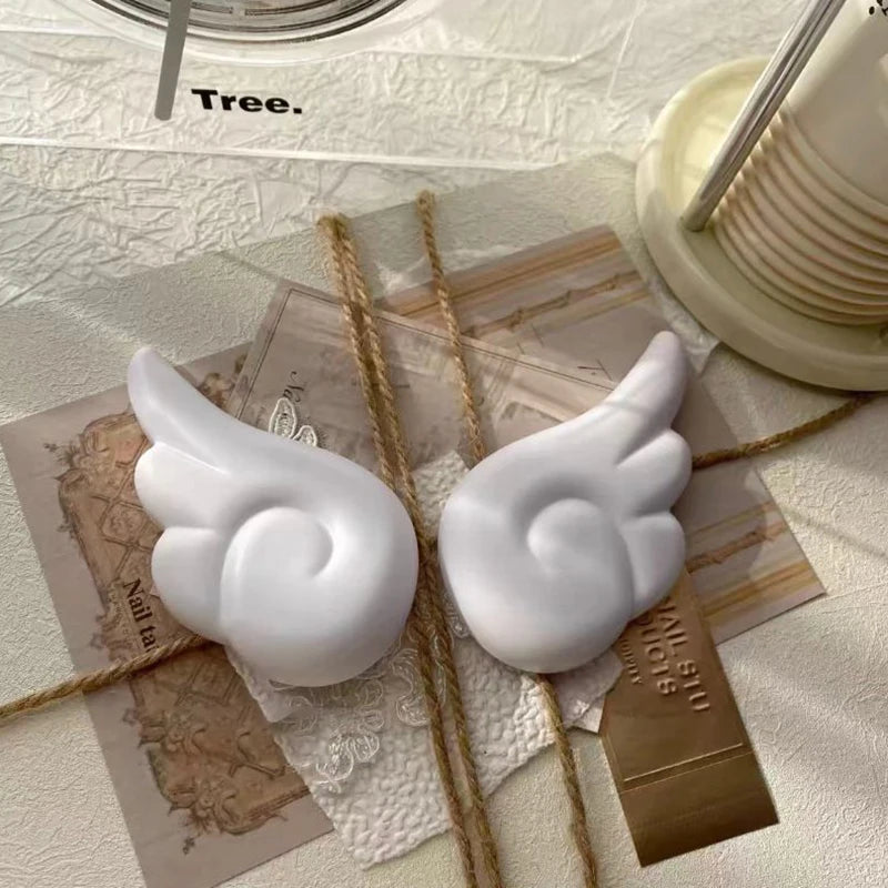 White angel wing shoe charms – dreamy kawaii style for Crocs, sandals, or sneakers